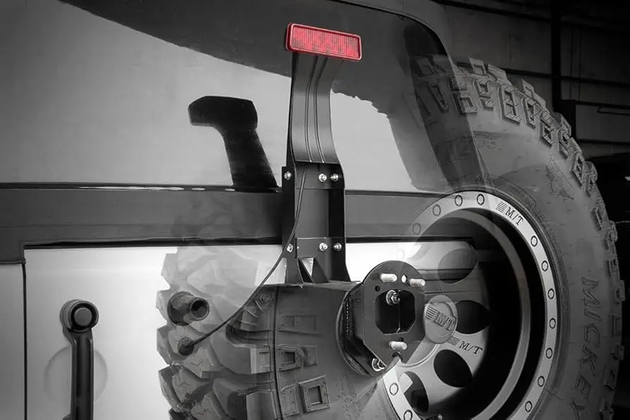 [RC28-1171] HERRAJES EXTENSION DE LUZ DE FRENO JEEP WRANGLER JK (2007-2018) ROUGH COUNTRY 1171
